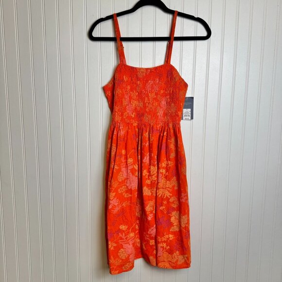 Universal Thread NWT red linen blend smocked sundress size small I26 - Picture 3 of 8